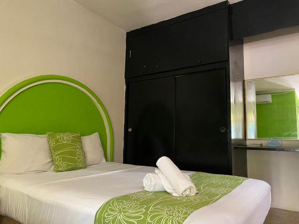 Hc International By R&T Hotel Cancun Exterior photo