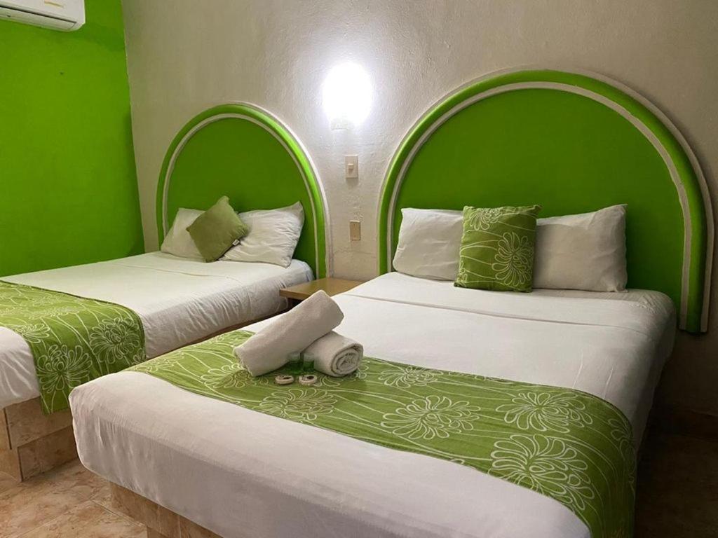 Hc International By R&T Hotel Cancun Exterior photo