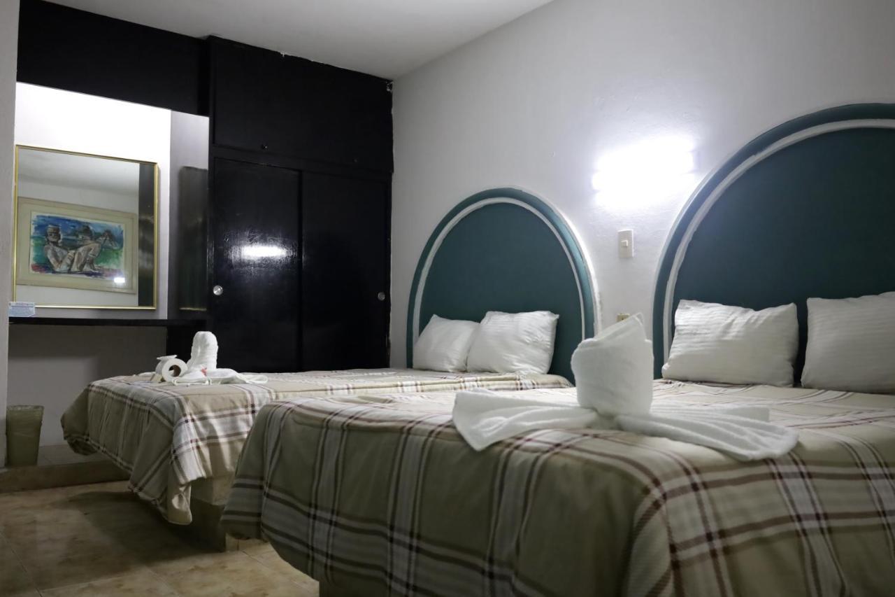 Hc International By R&T Hotel Cancun Exterior photo